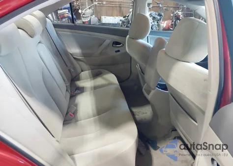 2007 Toyota Camry Le z USA, uszkodzony, nr VIN 4T1BE46K17U137098